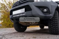 Мини силовик STC Toyota Hilux 2015-2020 с площадкой для лебедки Мини силовик STC Toyota Hilux 2015-2020 с площадкой для лебедки
