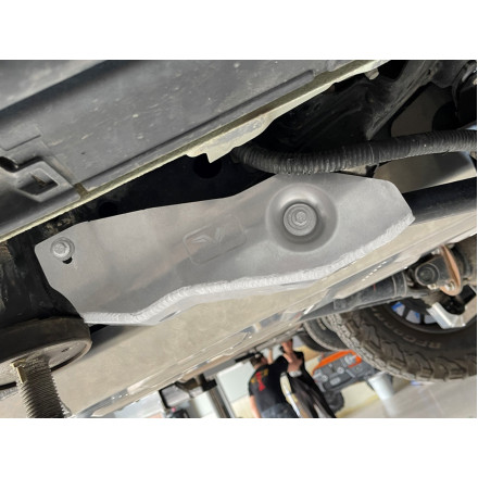 Защита Falcon задней рулевой тяги для TANK 300, алюминиевая, 5 мм Защита Falcon задней рулевой тяги для TANK 300, алюминиевая, 5 мм