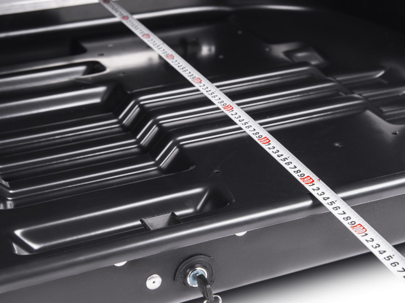 Автобокс MaxBox PRO 430 (малый) черный глянцевый 136*96*42 см двустороннее открывание Автобокс MaxBox PRO 430 (малый) черный глянцевый 136*96*42 см двустороннее открывание