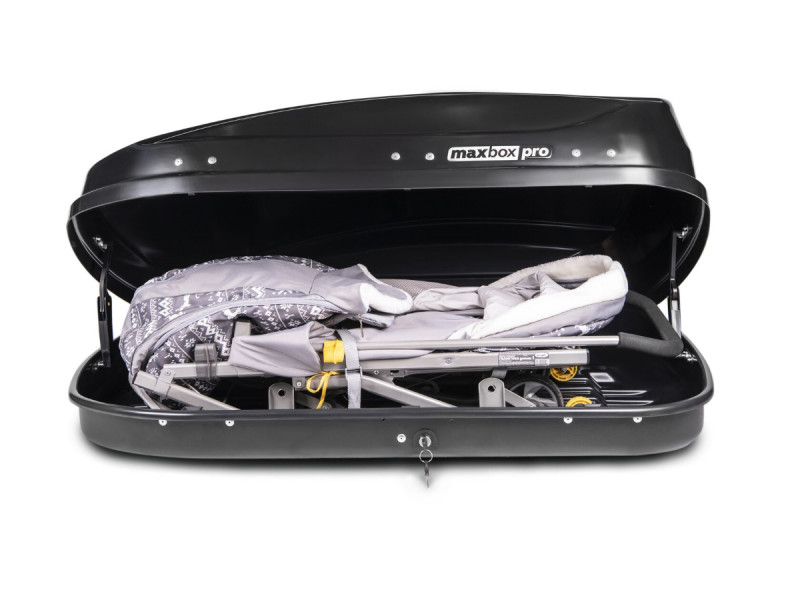 Автобокс MaxBox PRO 430 (малый) черный глянцевый 136*96*42 см двустороннее открывание Автобокс MaxBox PRO 430 (малый) черный глянцевый 136*96*42 см двустороннее открывание
