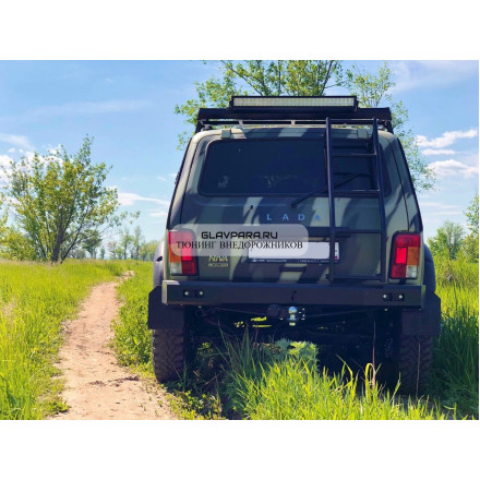 Бампер задний силовой Niva-Parts для LADA NIVA 4x4 с проушинами и кронштейном под домкрат