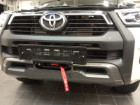 Установочный комплект для лебёдки в штатный бампер Toyota Hilux (рестайлинг 2020-)