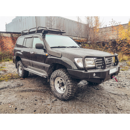 Бескомпромиссный покоритель бездорожья Toyota Land Cruiser 105 