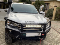 Бампер РИФ силовой передний Toyota Hilux 2015-2020 с доп. фарами, защитной дугой и защитой бачка омывателя