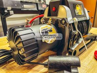 Лебедка автомобильная электрическая 12V PRO&TOP 12500lbs 5670 кг синтетический трос (216/1)