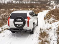 Бампер РИФ задний силовой/защита штатного бампера Mitsubishi Pajero Sport 2015-2020 c квадратом под фаркоп, калиткой, подсветкой номера Бампер РИФ задний силовой/защита штатного бампера Mitsubishi Pajero Sport 2015-2020 c квадратом под фаркоп, калиткой, подсветкой номера