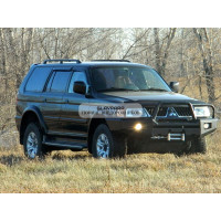 Бампер передний силовой Torque 4x4 для Mitsubishi Pajero Sport 1996-2008 с площадкой под лебедку