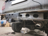 Калитка РИФ с фаркопом в штатный задний бампер Toyota Land Cruiser 100, Lexus LX470 с подсветкой номера