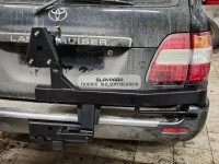 Калитка РИФ с фаркопом в штатный задний бампер Toyota Land Cruiser 100, Lexus LX470 с подсветкой номера