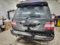 Калитка РИФ с фаркопом в штатный задний бампер Toyota Land Cruiser 100, Lexus LX470 с подсветкой номера