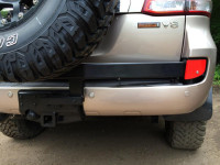 Калитка РИФ с фаркопом в штатный задний бампер Toyota Land Cruiser 200 2008-2015 (под штатное колесо) с подсветкой номера