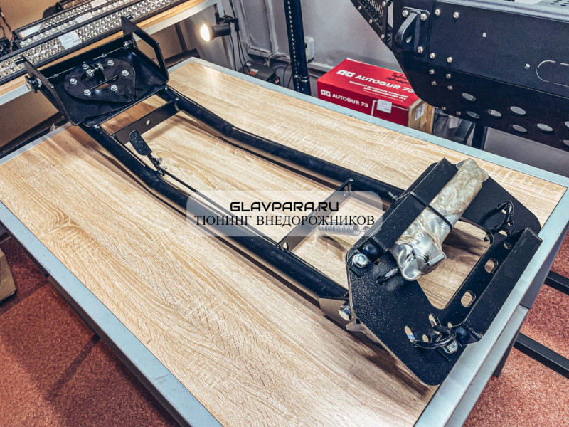 Снегоуборочный отвал УНИКАР 1,25 м для квадроцикла быстросъемный