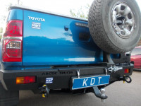 Накладка-лючок на задний бампер KDT для Toyota Hilux