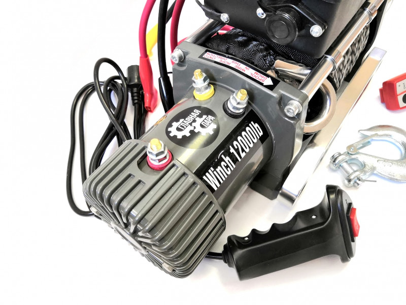 Лебедка электрическая Electric Winch 12000lbs / 5443 кг IP66 12V синтетический трос 10х22 Лебедка электрическая Electric Winch 12000lbs / 5443 кг IP66 12V синтетический трос 10х22