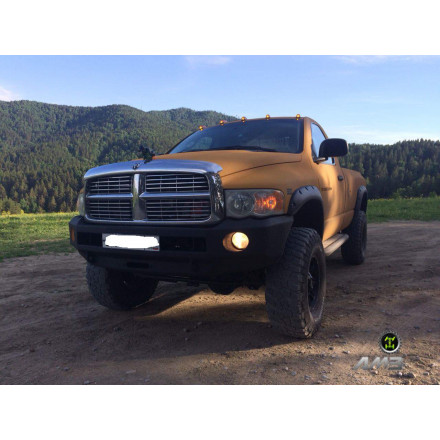 Передний силовой бампер АМЗ на Dodge Ram III (2001-2005)