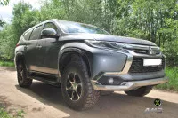 Силовая защита переднего штатного бампера АМЗ для Mitsubishi Pajero Sport 3