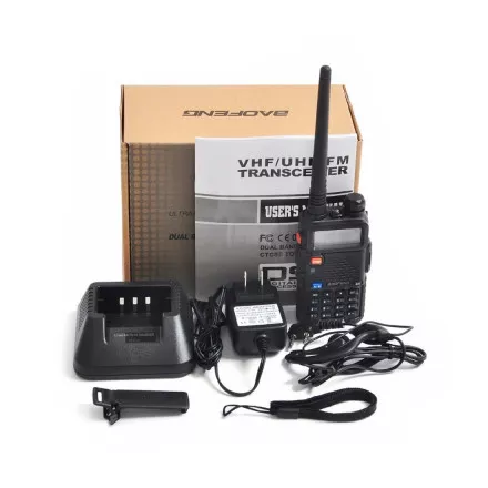 Рация портативная Baofeng UV-5R 5W (136-174 / 400-520 МГц) Рация портативная Baofeng UV-5R 5W (136-174 / 400-520 МГц)