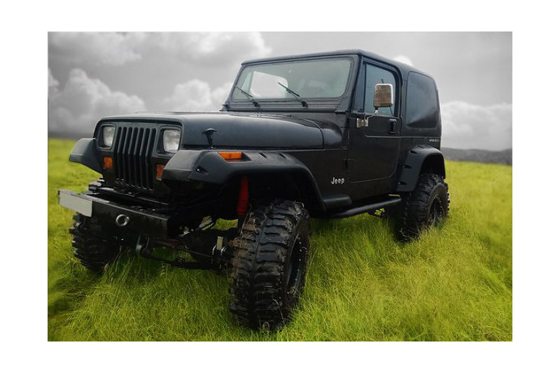 Расширители колёсных арок lapter на Jeep Wrangler YJ Расширители колёсных арок lapter на Jeep Wrangler YJ