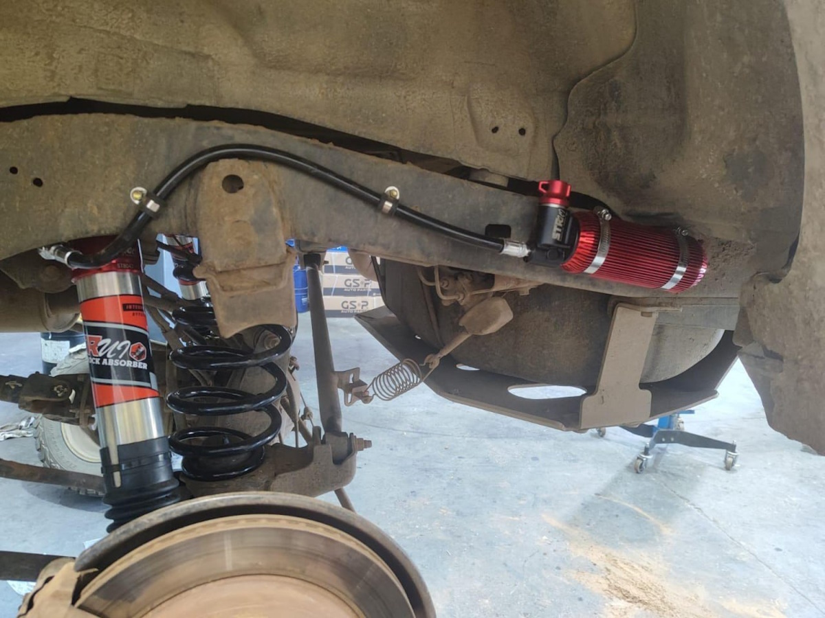 Лифт-комплект STR4x4 ST8000 для Toyota Hilux Surf 185 / Prado 90